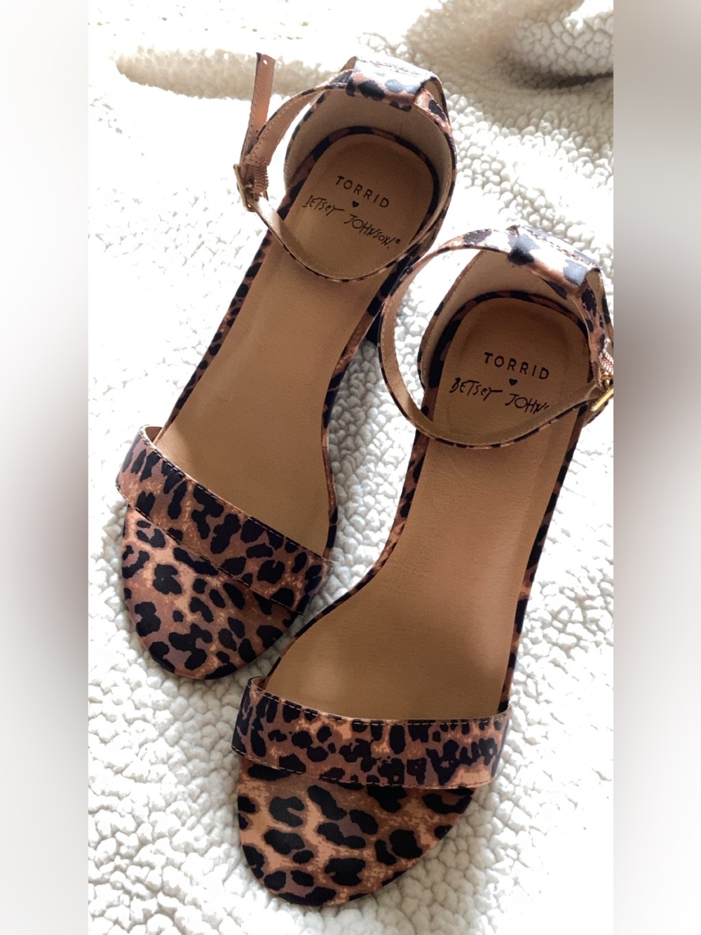 Betsey Johnson X Torrid Leopard Print Ankle-Strap Heels 🖤